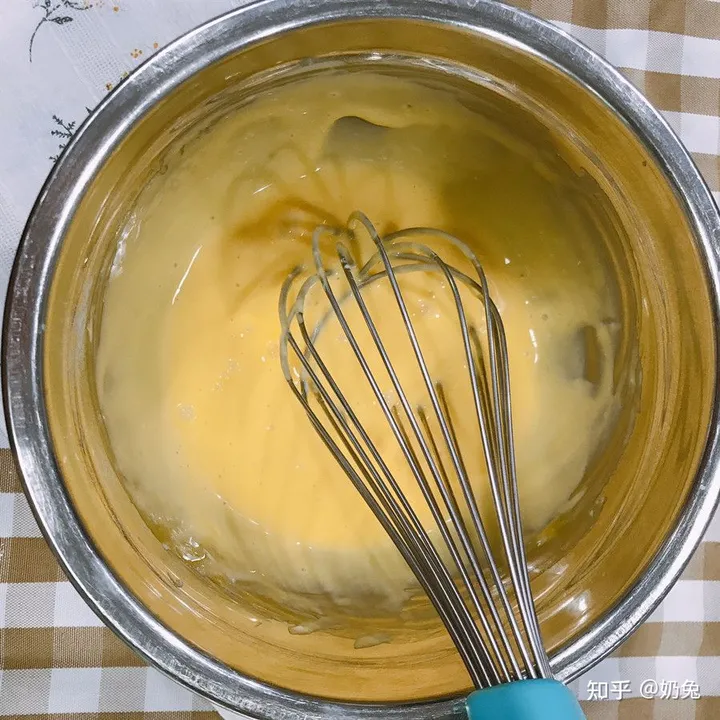 零基础家庭戚风蛋糕教程（家庭戚风蛋糕配方）