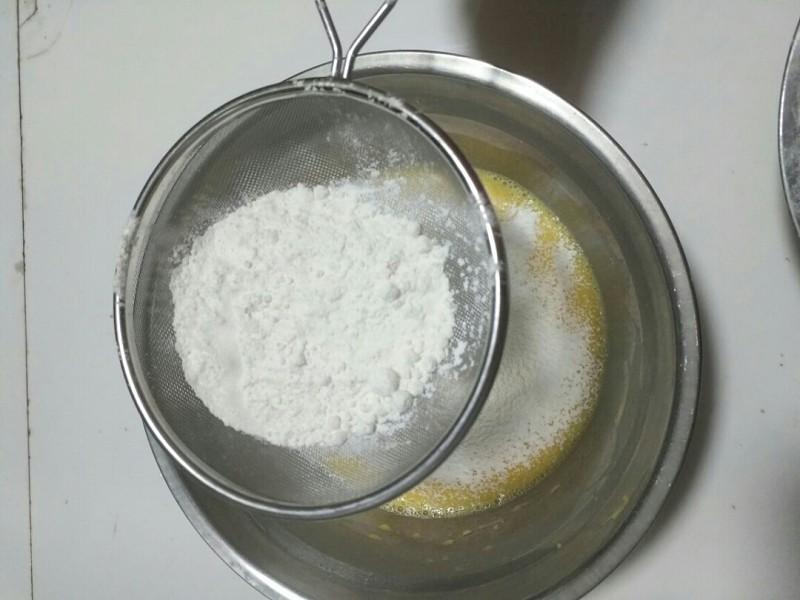 在家做蛋糕，按11个步骤做，1不塌陷，2弹性好，3蛋糕细腻口感好（怎样在家做蛋糕好吃）