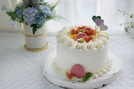 过生日还用买蛋糕吗？最详细的制作过程教给你，做法一看就会（过生日的生日蛋糕怎么做）