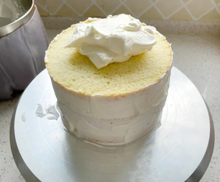 过生日还用买蛋糕吗？最详细的制作过程教给你，做法一看就会（过生日的生日蛋糕怎么做）