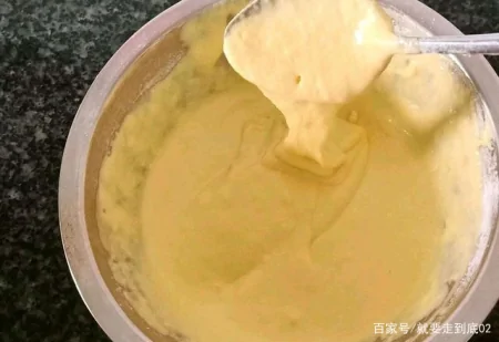 酸奶蒸糕的家常做法，营养美味，入口即成（酸奶蒸蛋糕怎么蒸）