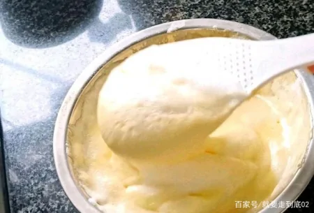 酸奶蒸糕的家常做法，营养美味，入口即成（酸奶蒸蛋糕怎么蒸）