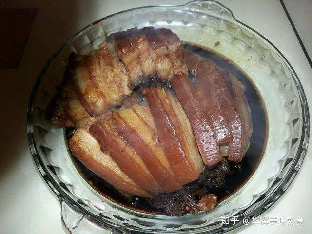 怎么做一道正宗好吃的扣肉? 这道菜老妈做了20年了, 味道还那么棒（梅菜扣肉做法）