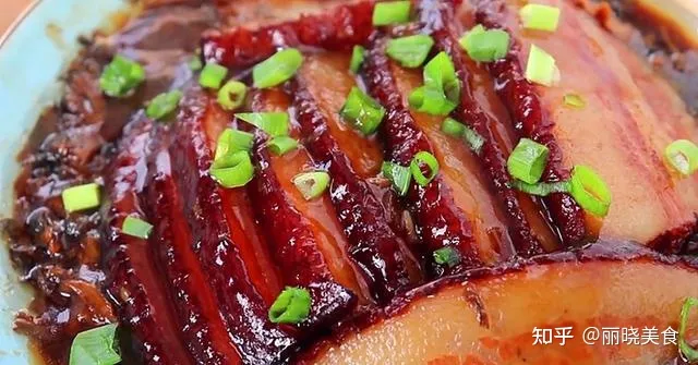 难怪酒店的扣肉那么好吃，原来诀窍这么简单，学会给家人露一手吧（扣肉教程）