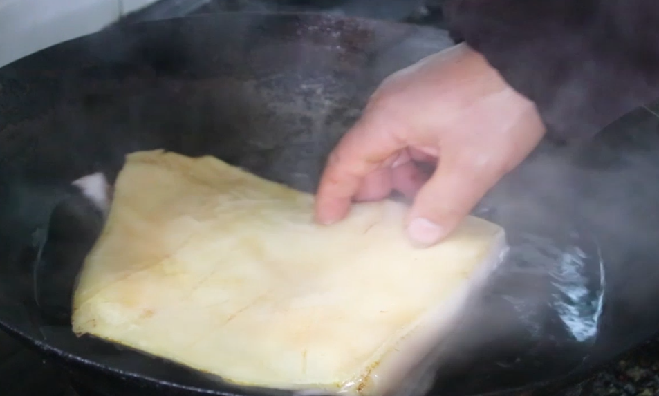 扣肉想要好吃有诀窍，做法和技巧都教给你，光看图片我流口水了（扣肉怎么做的步骤窍门）