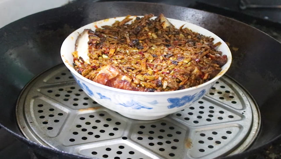 扣肉想要好吃有诀窍，做法和技巧都教给你，光看图片我流口水了（扣肉怎么做的步骤窍门）