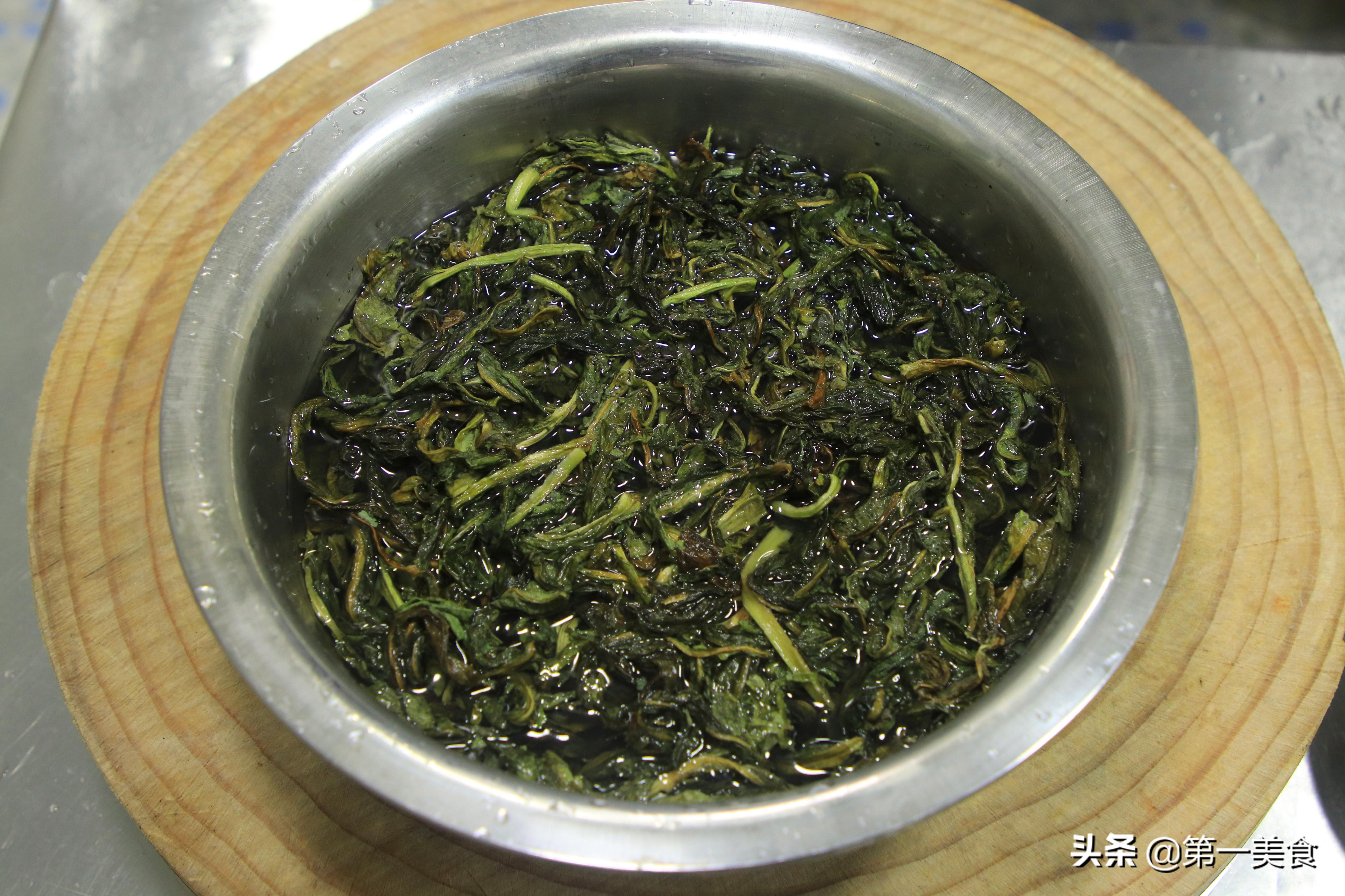 扣肉怎么做好吃?厨师长教你详细技巧，肉汁四溢，肥而不腻（扣肉要怎样做才好吃）