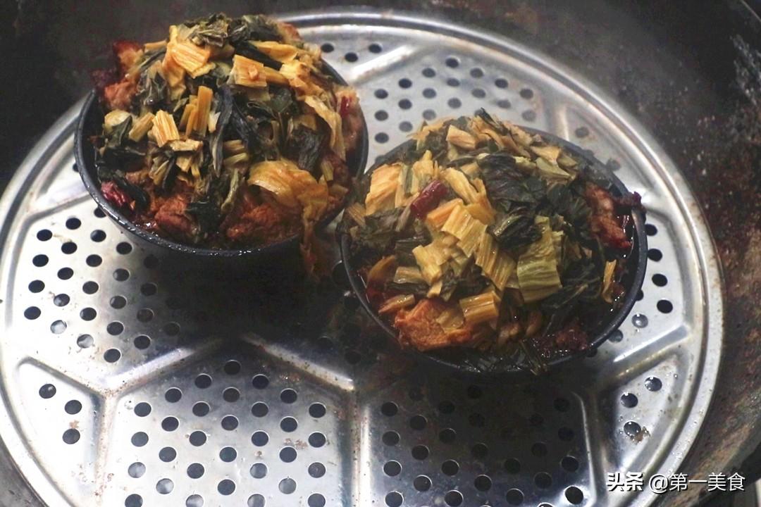 难怪饭店的扣肉那么好吃？原来诀窍这么简单，学会给家人露一手吧（扣肉怎么整）