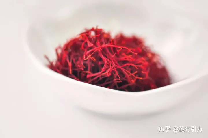 藏红花具有10大功效，可对抗多种疾病！（藏红花的功效与作用及禁忌是什么?）