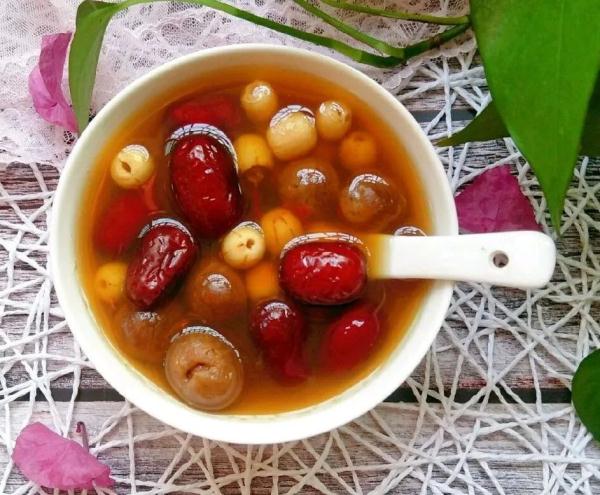 盛夏时节宁可不吃肉，也要吃这“水中灵芝”！生吃清热、熟吃养胃-水灵芝的作用与功效图片