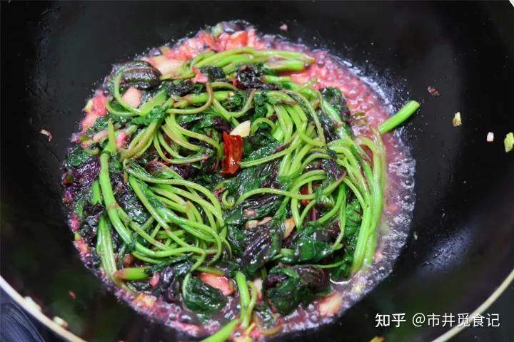 男人夏日进补，建议以“镁”为先，多吃4菜2果，恢复活力快得很（镁对男人的功效）