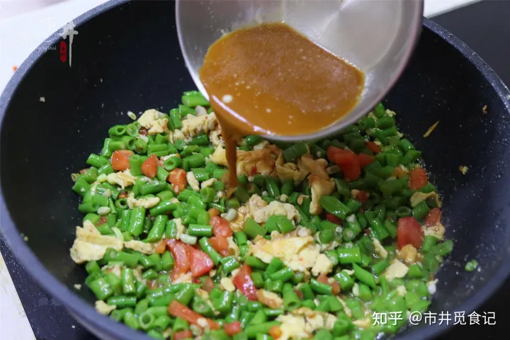 男人夏日进补，建议以“镁”为先，多吃4菜2果，恢复活力快得很（镁对男人的功效）