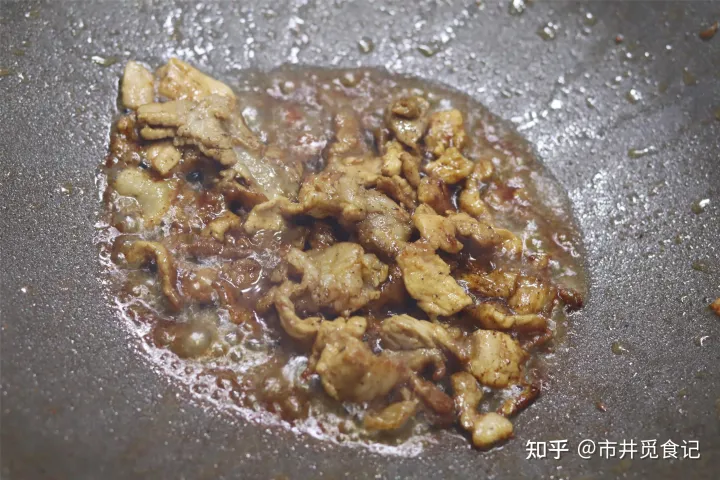 男人夏日进补，建议以“镁”为先，多吃4菜2果，恢复活力快得很（镁对男人的功效）