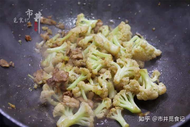 男人夏日进补，建议以“镁”为先，多吃4菜2果，恢复活力快得很（镁对男人的功效）