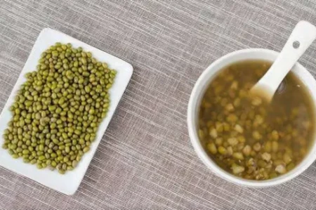 绿豆和它是黄金组合，每天喝点，湿气、失眠或会“绕道走”-绿豆和哪些一起吃可以减肥吗孕妇