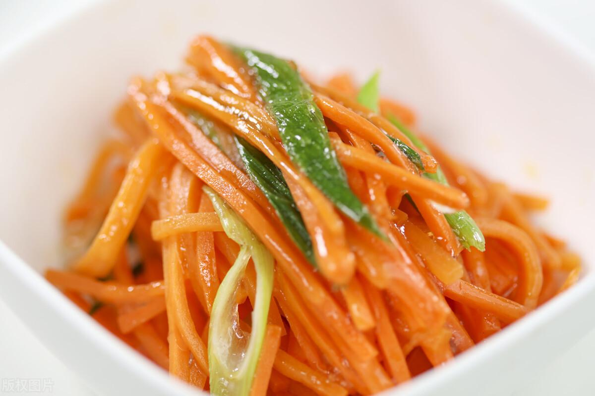 男人年过50岁，如果条件允许，可常吃4道“强肾菜”，精力更充沛（50岁男人多吃什么补肾好）