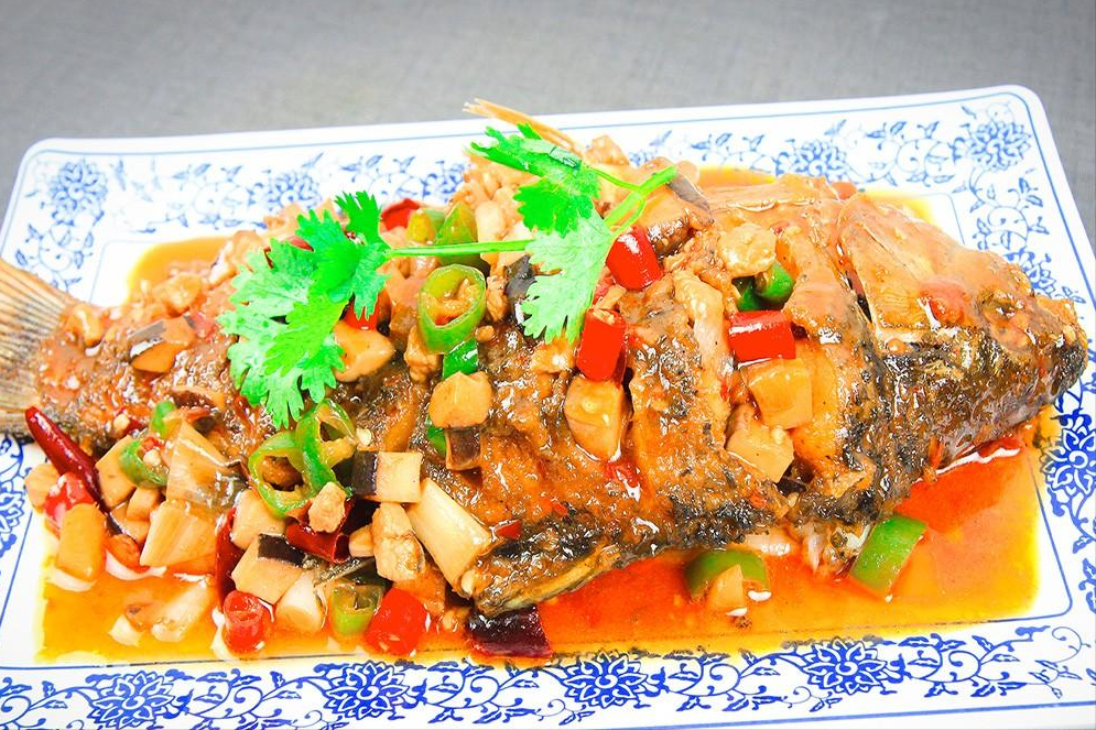 男人年过50岁，如果条件允许，可常吃4道“强肾菜”，精力更充沛（50岁男人多吃什么补肾好）