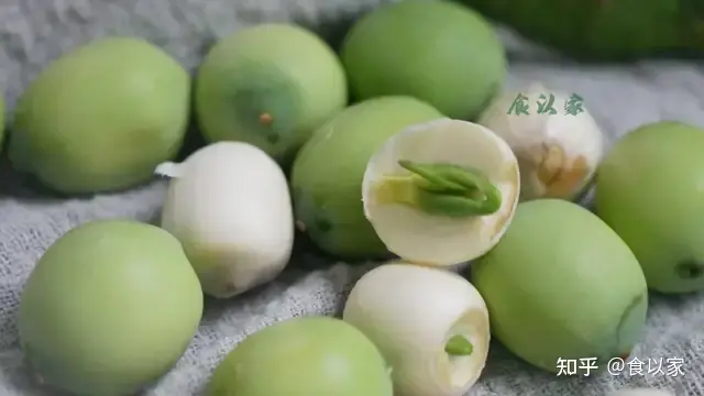 吃新鲜莲子，不要丢弃它，活血化瘀，女人最适合-吃新鲜莲子的好处与功效