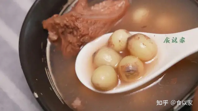 吃新鲜莲子，不要丢弃它，活血化瘀，女人最适合-吃新鲜莲子的好处与功效