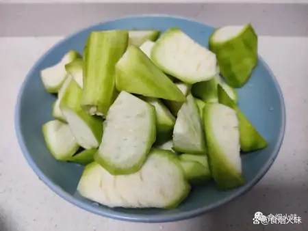 “九毒日”到了，“3菜不上桌，福气不进门”，3菜指啥？咋吃受益（传说中的九毒日是什么意思）