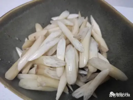 “九毒日”到了，“3菜不上桌，福气不进门”，3菜指啥？咋吃受益（传说中的九毒日是什么意思）