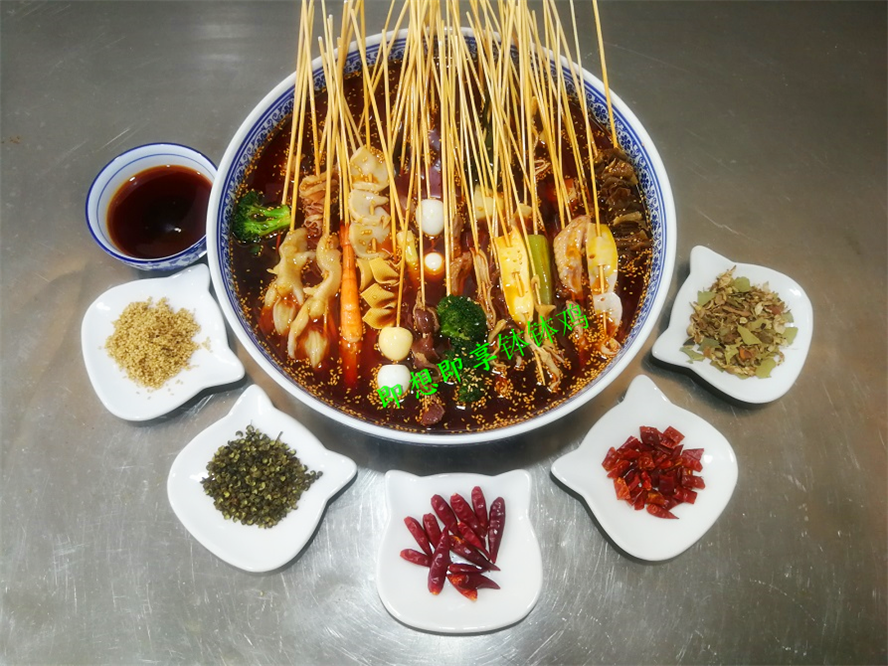 钵钵鸡做法（家庭版钵钵鸡制作方法分享）（钵钵鸡的做法怎么做）