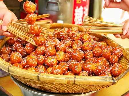 成都美食名天下，到成都一定不能错过的9大美食，是味道更是情怀（成都美食都有哪些地方特色）