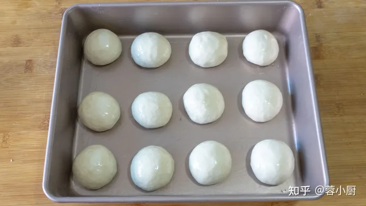 鸡蛋灌饼最简单正宗的做法，有技巧无难度，个个鼓大泡，不用再买（鸡蛋灌饼在家怎么做）