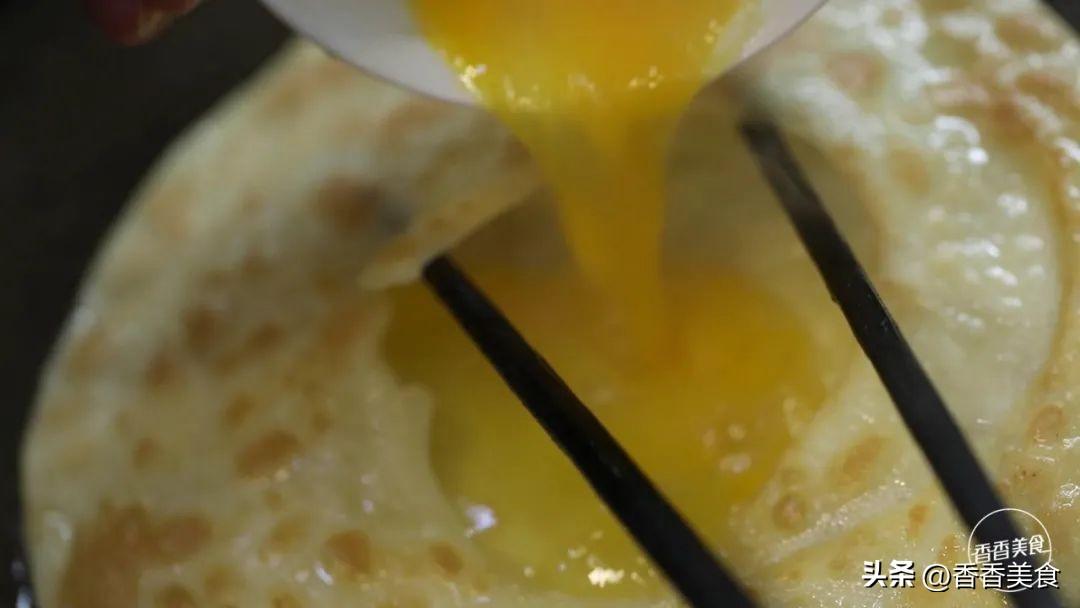 只要路过就想来一个的人气小吃，先煎后炕外酥内香（先煎怎么弄）