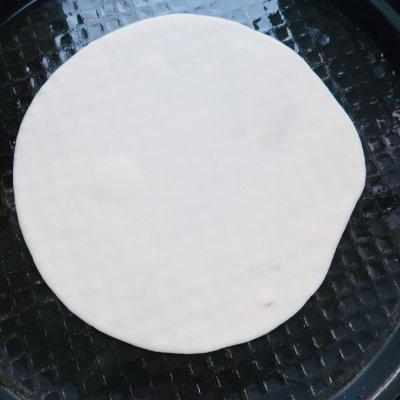 鸡蛋灌饼·疫情在家做美食早餐不重样（鸡蛋灌饼怎么做简单）