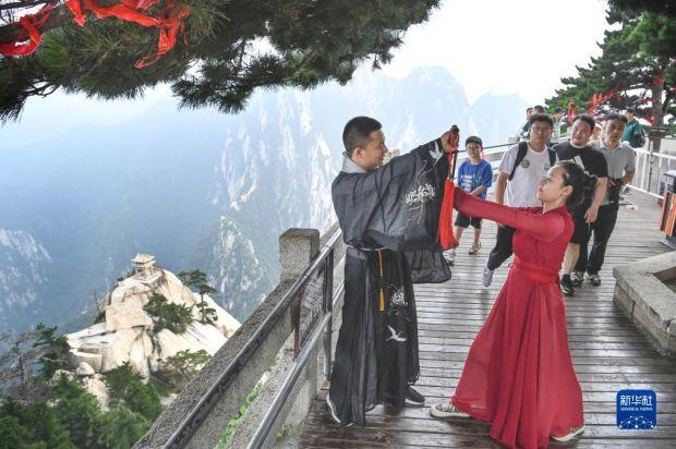 西岳华山：旅游复苏 消费增长-西岳华山门票多少钱2021