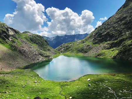 青藏高原上的西双版纳：孟达天池旅游攻略-vivo哪个手机屏幕大