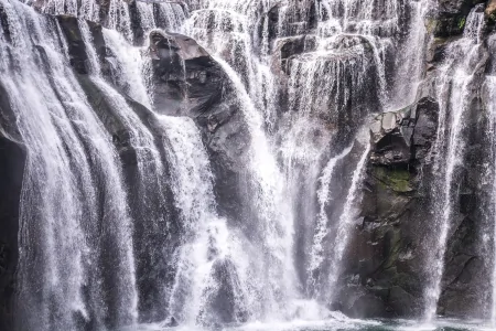 河南5日游跟团多少钱 少林寺 龙门石窟 白马寺 云台山 清明上河园-洛阳 少林寺 龙门石窟旅游团