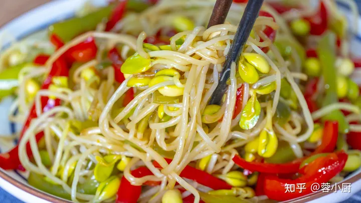 想吃豆芽不用买，教你在家自己做，做法简单靠谱，发芽快不腐烂（自己豆芽怎么发）