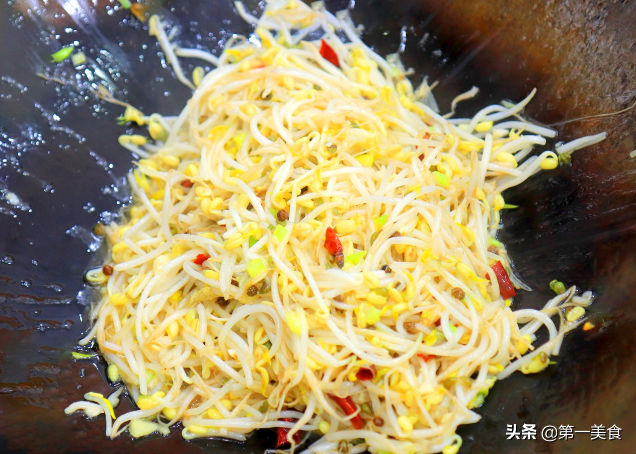 炒这种豆芽千万别焯水！掌握3个技巧1分钟成菜清脆入味特好吃（炒豆芽怎么样好吃）