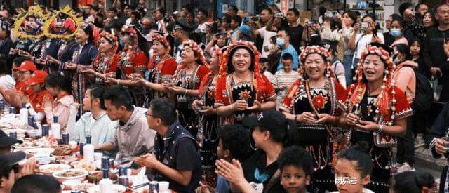 云南一桌八个菜仅一荤卖528元, 官方回应, 系市场调节自主定价-云南八大菜系排名