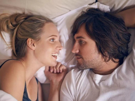 男性公认的“耗阳”行为，熬夜没有上榜，若你也有，建议改一改（男人耗阳气的事）