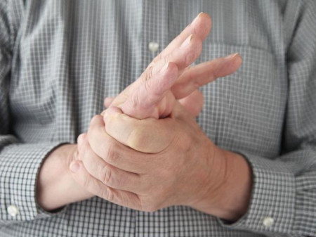 男性公认的“耗阳”行为，熬夜没有上榜，若你也有，建议改一改（男人耗阳气的事）