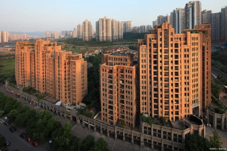 重磅数据出炉！全国现有房屋超6亿栋，为什么还有人因住而烦恼？（我国的房子够多少人住）