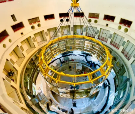 以1056秒打破世界纪录，中国人造太阳重大突破，老外不敢相信（中国人造太阳12亿℃燃烧101秒）