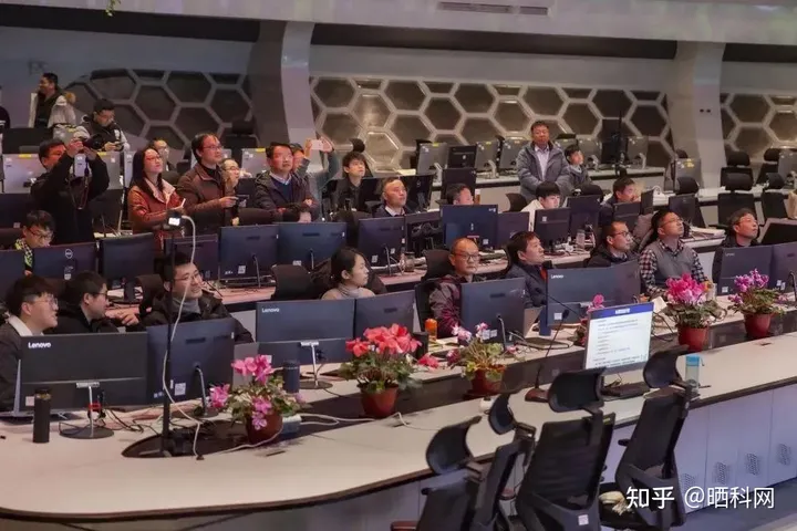 1056秒！中国“人造太阳”创造新纪录（中国人造太阳打破世界纪录）