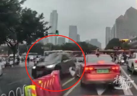 大连男子开宝马撞人致5死8伤，被执行死刑（大连开宝马撞人原视频）