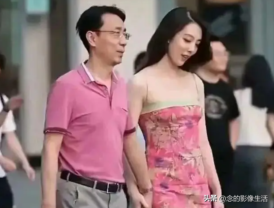 万万没想到，林志玲狠狠打脸了“牵手门”董小姐-林志玲相亲节目视频