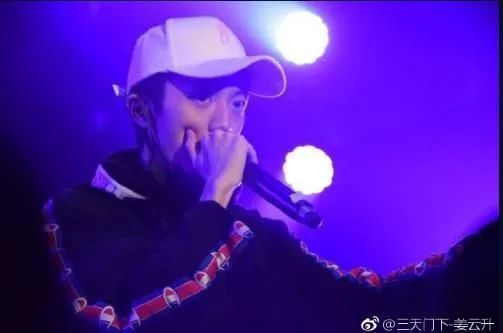 姜云升火了，他的这段经历也是时候扒出来说说了（姜云升昨晚他送了我玫瑰花）