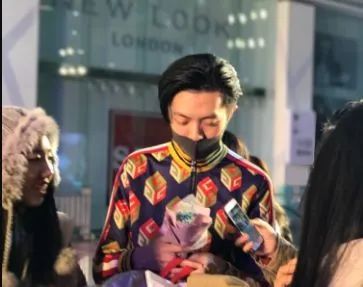 姜云升火了，他的这段经历也是时候扒出来说说了（姜云升昨晚他送了我玫瑰花）