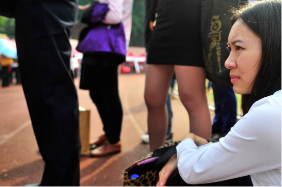 “对不起，你身高不符”，大学生求职遭拒，公司回复让人无法信服（对不起你现在拨打的电话无法接通）