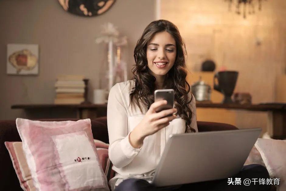 「上四休三」后，老板后悔了？网友：先取消调休！（上四休三工资怎么算）