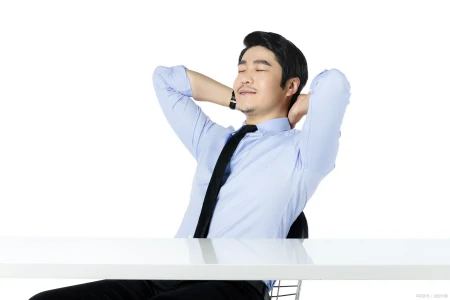 做四休三：新时代的工作与生活平衡，为什么这是一个大胆的尝试？（做四休三是什么意思）