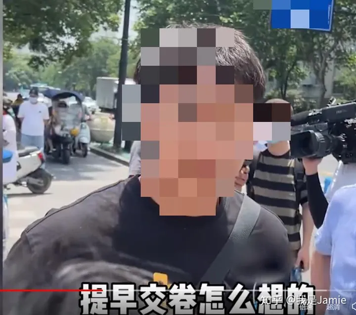 不要再坑人了，推崇高考首日第1个出考场的学生这种做法害人不浅