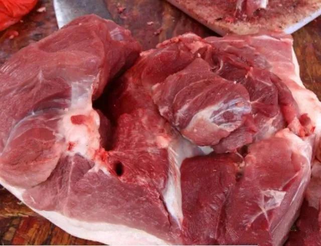 江苏一猪场跳闸，数百头猪一夜热死！老板被质疑因猪价低拉闸骗保-猪场跳蚤比较多,用什么药好使